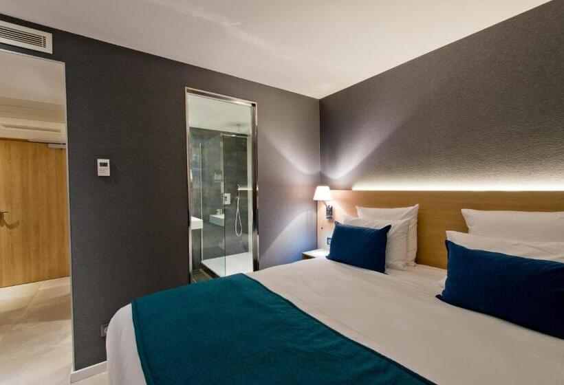 اتاق استاندارد با تخت بزرگ, Golden Tulip Sophia Antipolis   Hotel & Spa
