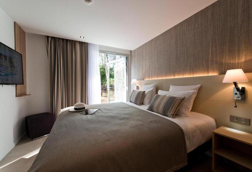 سوئیت جونیور با تخت بزرگ, Golden Tulip Sophia Antipolis   Hotel & Spa