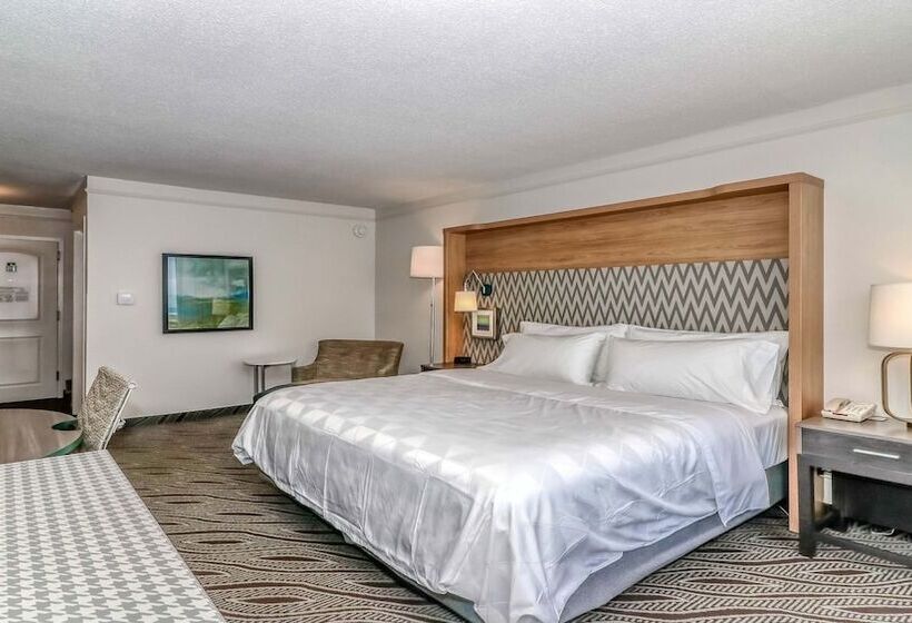 Standard Room Double Bed City View, Holiday Inn Resort Oceanfront At Surfside Beach, An Ihg