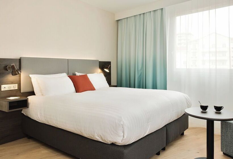 اتاق استاندارد, Holiday Inn Toulon City Centre, An Ihg