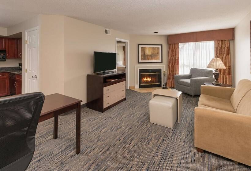 Suite, Homewood Suites By Hilton Chicago  Schaumburg