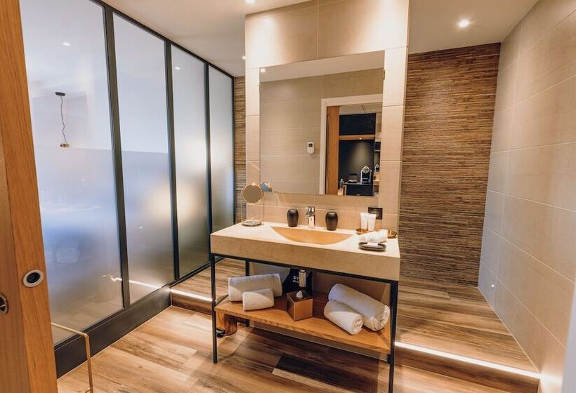 سوییت جونیور, Hostellerie Cèdre & Spa Beaune