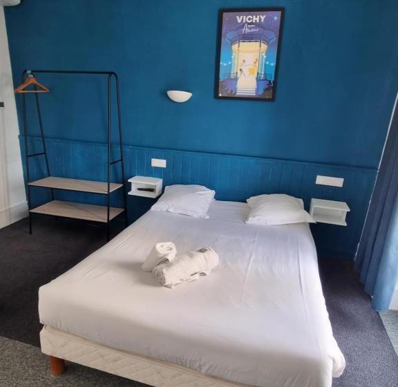 اتاق استاندارد یک نفره, Hôtel & Restaurant Le Patio Vichy