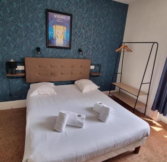 اتاق استاندارد یک نفره, Hôtel & Restaurant Le Patio Vichy
