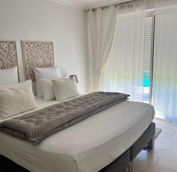 اتاق سوپریور با تخت بزرگ, Mas Angelussi   Le Clos Du Soleil