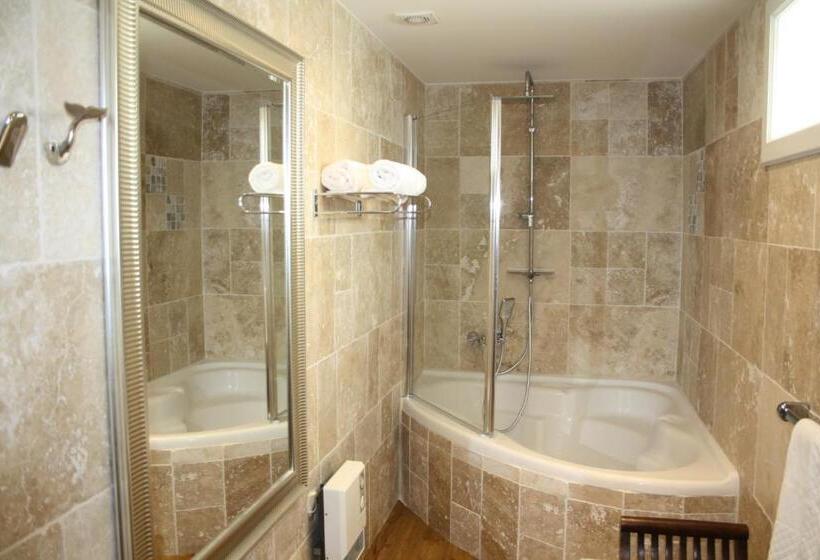 اتاق لوکس با تخت بزرگ, Mas Angelussi   Le Clos Du Soleil