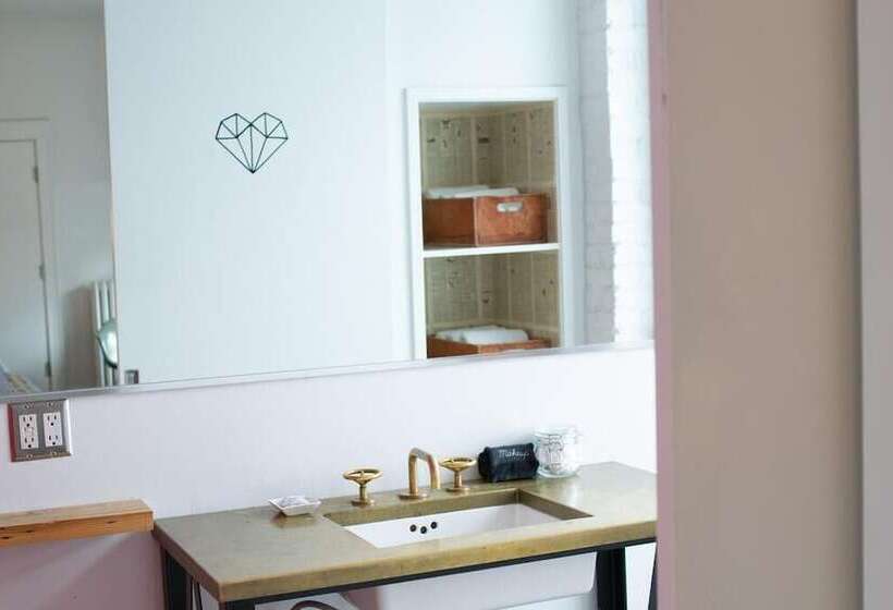 اتاق لوکس, Ace Hotel Seattle