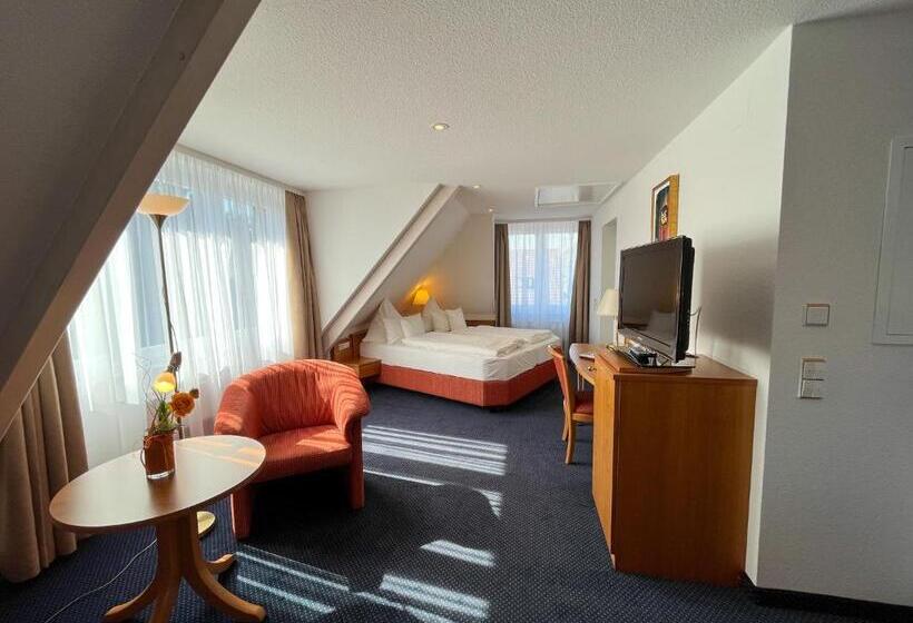 سوییت جونیور, Akzent Hotel Atrium Baden