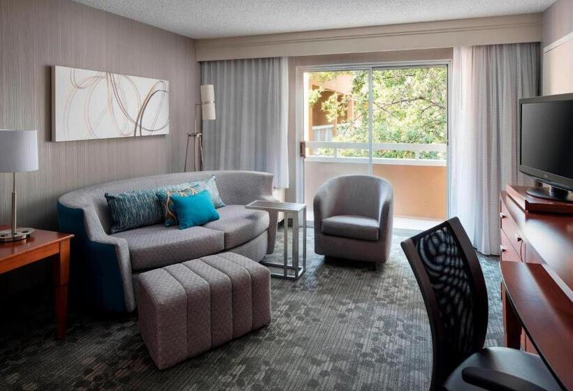 سوییت, Courtyard By Marriott San Mateo Foster City