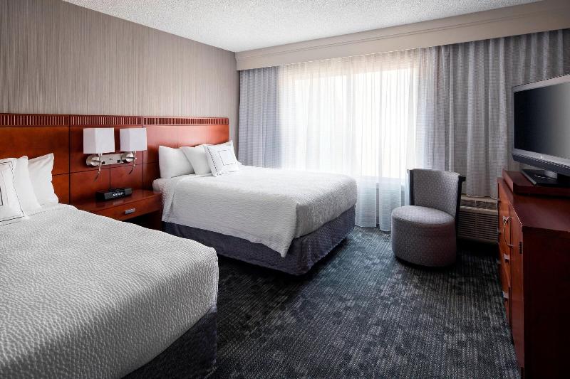 سوییت, Courtyard By Marriott San Mateo Foster City