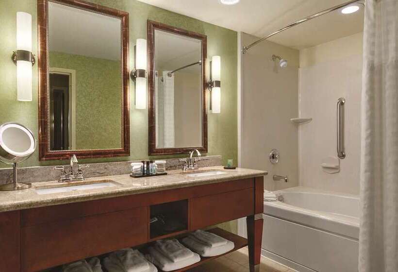 סוויטת פרמיום, Embassy Suites Little Rock