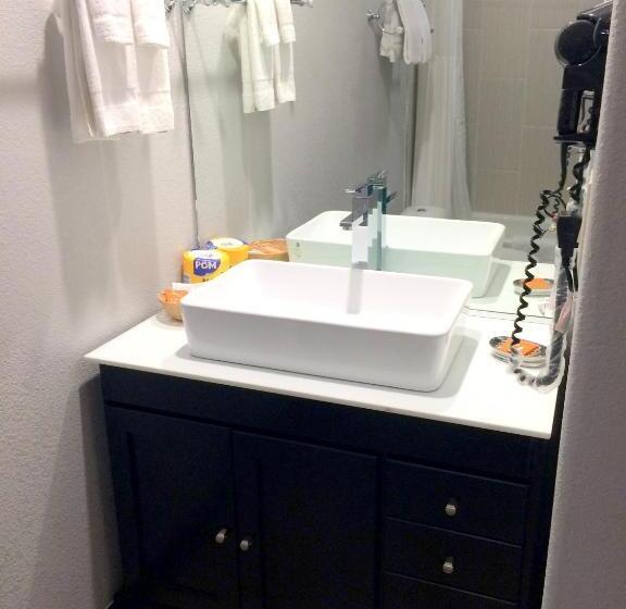 اتاق استاندارد با 2 تخت دوبل, Fairbridge Inn & Suites Gateway To Yosemite