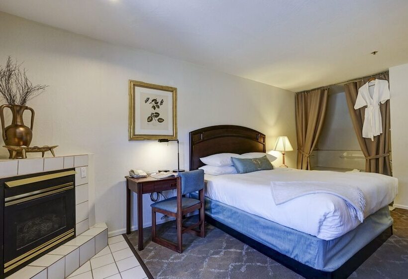 اتاق سوپریور با تخت بزرگ, Forest Villas