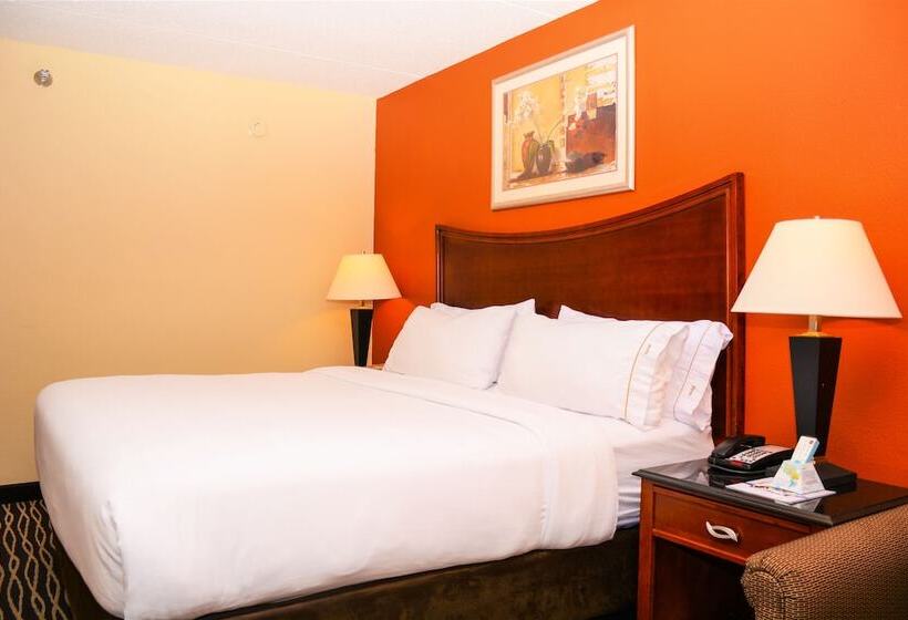 اتاق استاندارد با تخت دوبل برای معلولان, Holiday Inn Express Fayetteville
