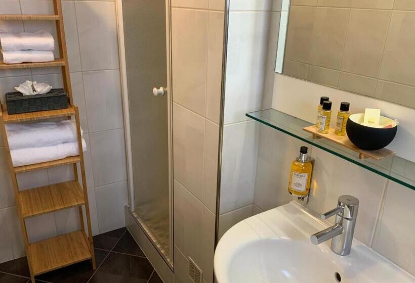 اتاق استاندارد, L Auberge Alsacienne