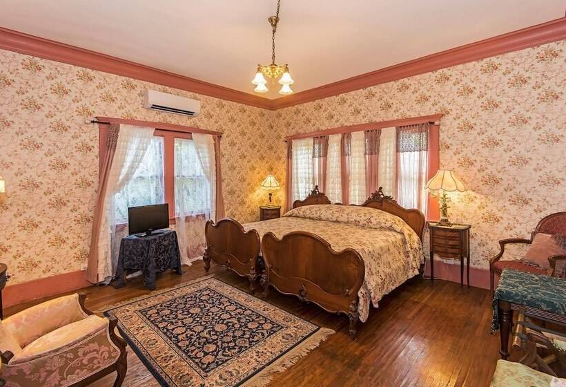 اتاق استاندارد, Manoa Valley Inn