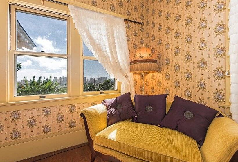 اتاق استاندارد, Manoa Valley Inn