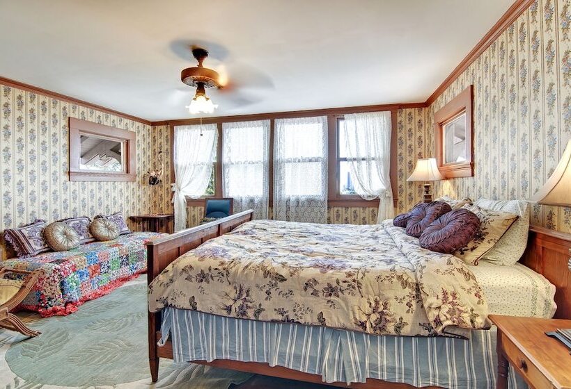 اتاق استاندارد, Manoa Valley Inn