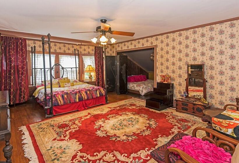 اتاق استاندارد, Manoa Valley Inn