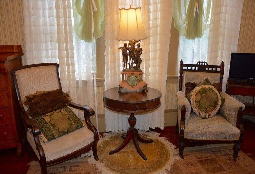 اتاق استاندارد, Manoa Valley Inn