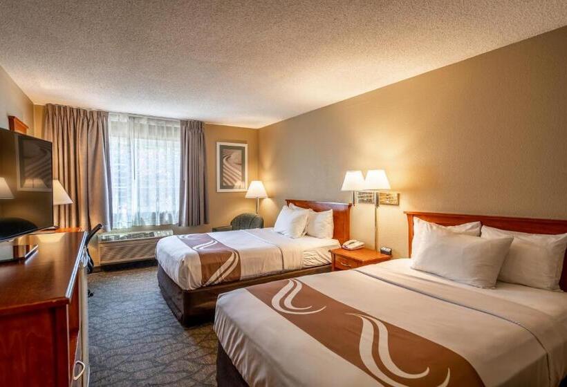 اتاق استاندارد با 2 تخت دوبل, Spark By Hilton Modesto