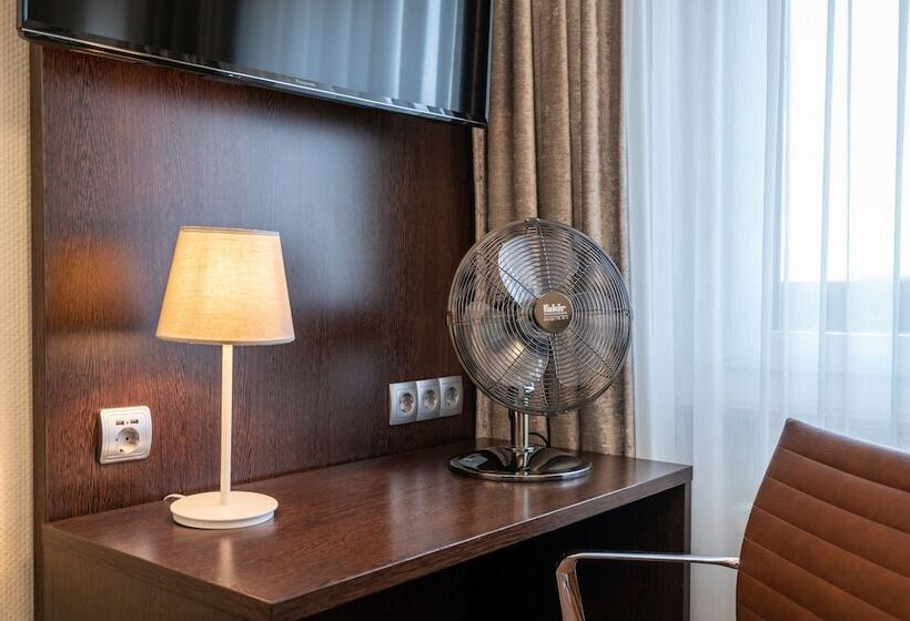 اتاق استاندارد, Np Hotel Königshof