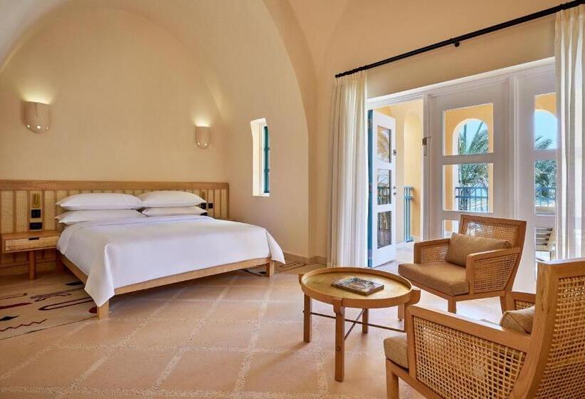 اتاق دلوکس با تخت کینگ و چشم‌انداز, Sheraton Miramar Resort El Gouna