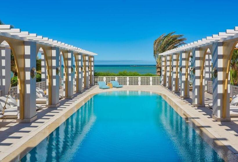 سوئیت ریاست جمهوری سه خوابه, Sheraton Miramar Resort El Gouna