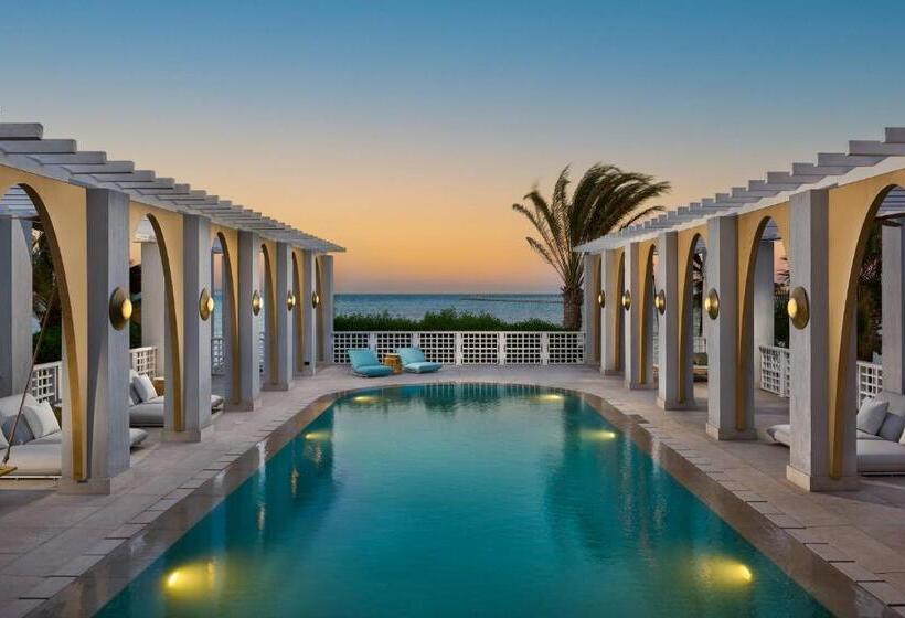 سوئیت ریاست جمهوری سه خوابه, Sheraton Miramar Resort El Gouna