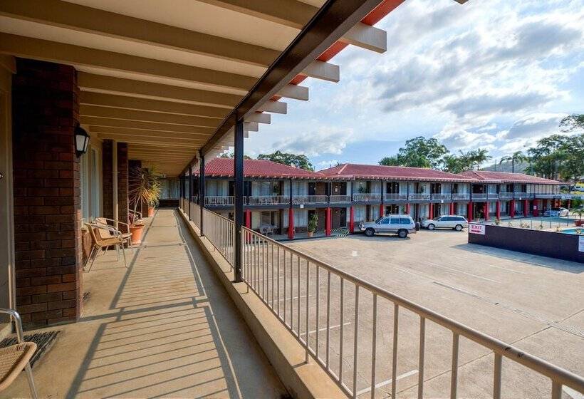 اتاق لوکس, Zebra Motel