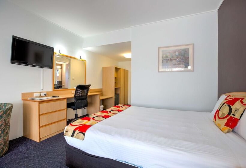 اتاق لوکس, Zebra Motel