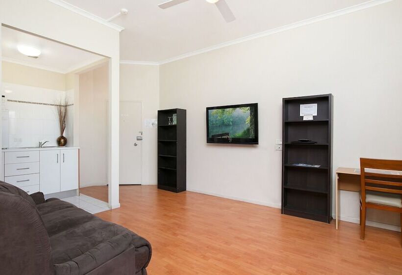 سوئیت با وان آب گرم, Cairns City Sheridan Motel