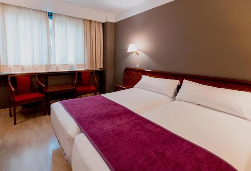 Standard Room, Sercotel Delfos Andorra