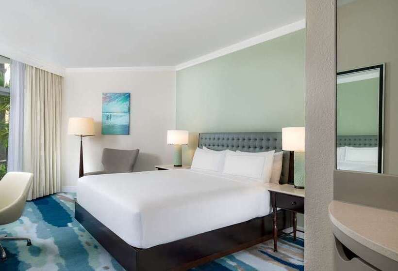 اتاق استاندارد با تخت بزرگ, Hilton Aruba Caribbean Resort And Casino