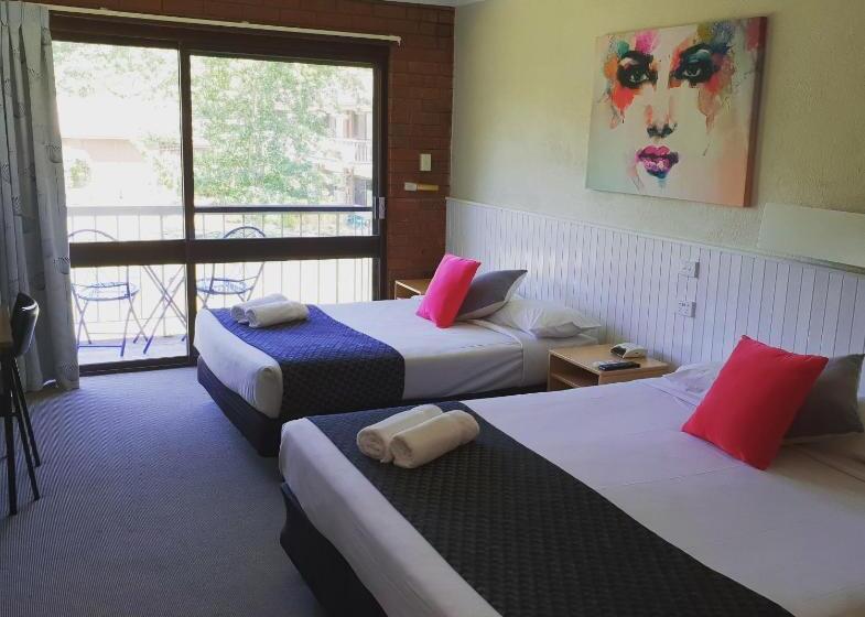 اتاق استاندارد با بالکن, Motel Sierra   Bright