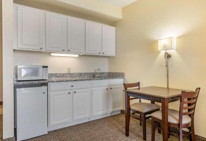 Suite Adapted for people with reduced mobility, Comfort Suites Maingate East Kissimmee