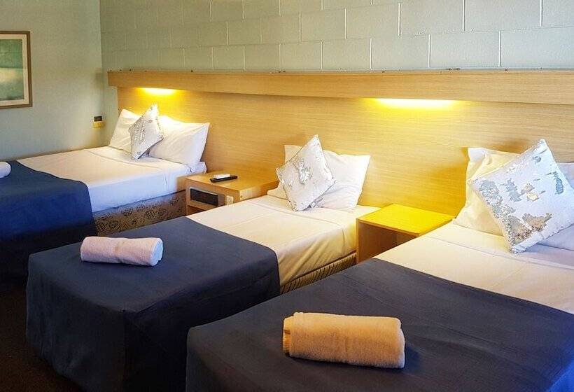 اتاق خانوادگی, Y Motels Rockhampton