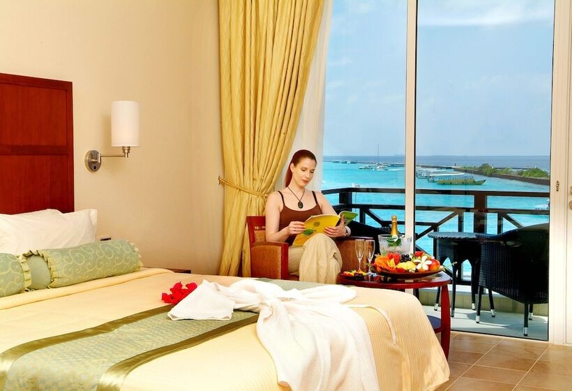 اتاق لوکس با چشم‌انداز دریا, Hulhule Island