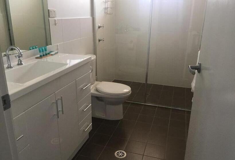 2 Bedroom Apartment, Macquarie Barracks Motor Inn