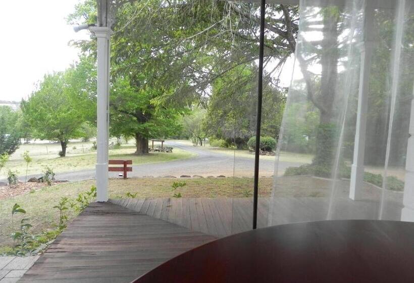سوییت, Moore Park Inn