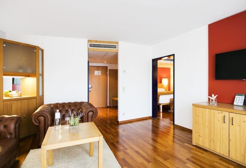 مجموعه ویستا شهر, Rogner Hotel Tirana