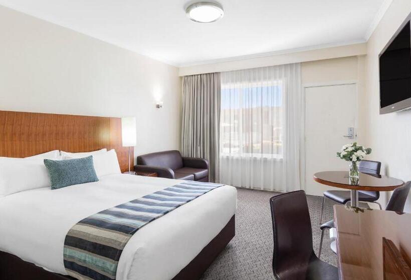 اتاق لوکس, Breakfree Queanbeyan