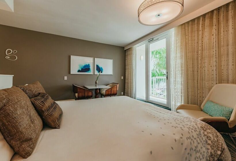 Suite Cama King, Renaissance Wind Creek Aruba Resort