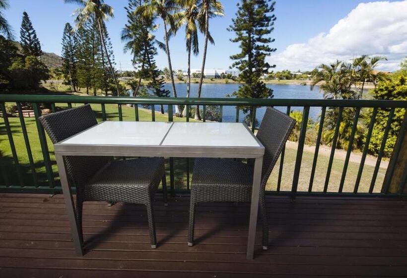 Family Room, Mercure Townsville