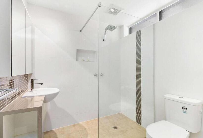 اتاق لوکس, Quality Inn & Suites Traralgon