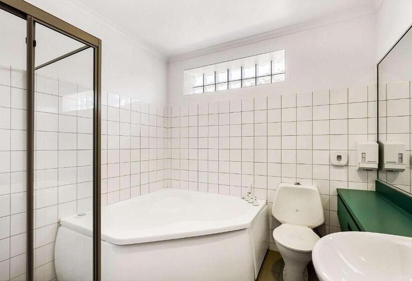 اتاق سوپریور با تخت بزرگ, Quality Inn & Suites Traralgon