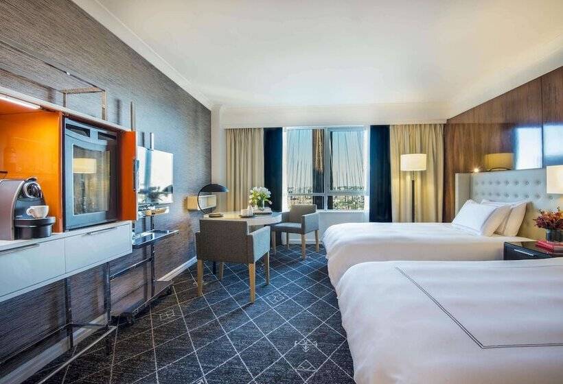 Executive Room, Swissôtel Sydney