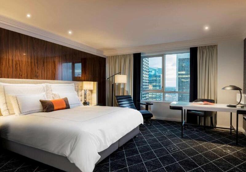 سوئیت کلاب, Swissôtel Sydney