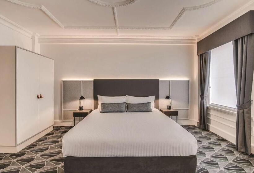 اتاق استاندارد, The Savoy Hotel On Little Collins Melbourne