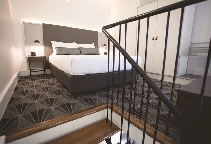 Standard Room, The Savoy  On Little Collins Melbourne